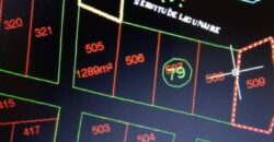 un terrain de 2000 m² en bordure de lagune à Assinie Mafia
